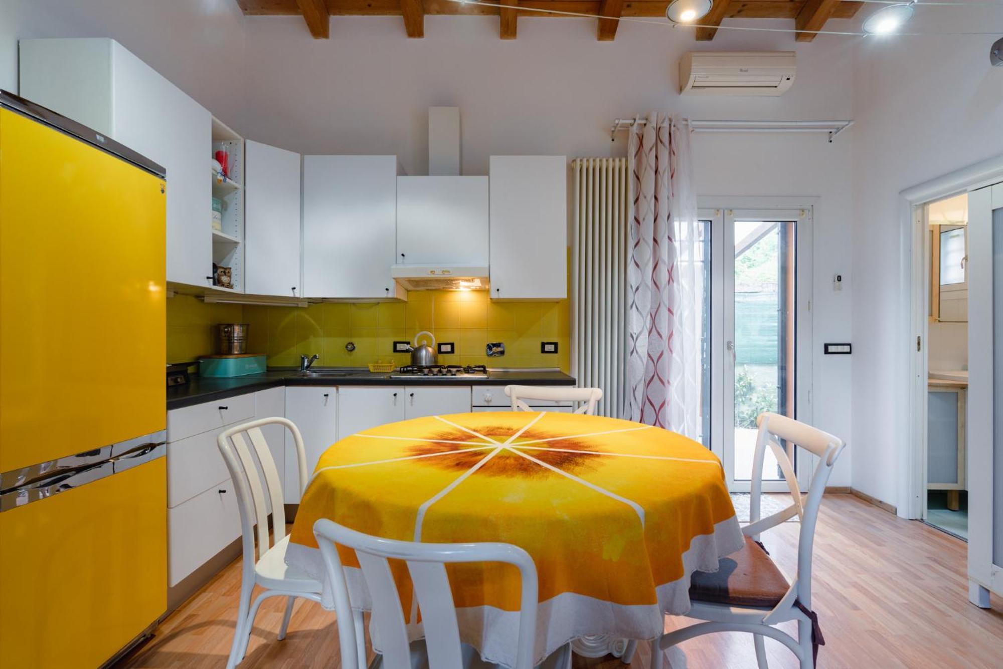 Апартаменты Authentic Bologna Relax: 10 Minutes From The Heart Of Town Экстерьер фото