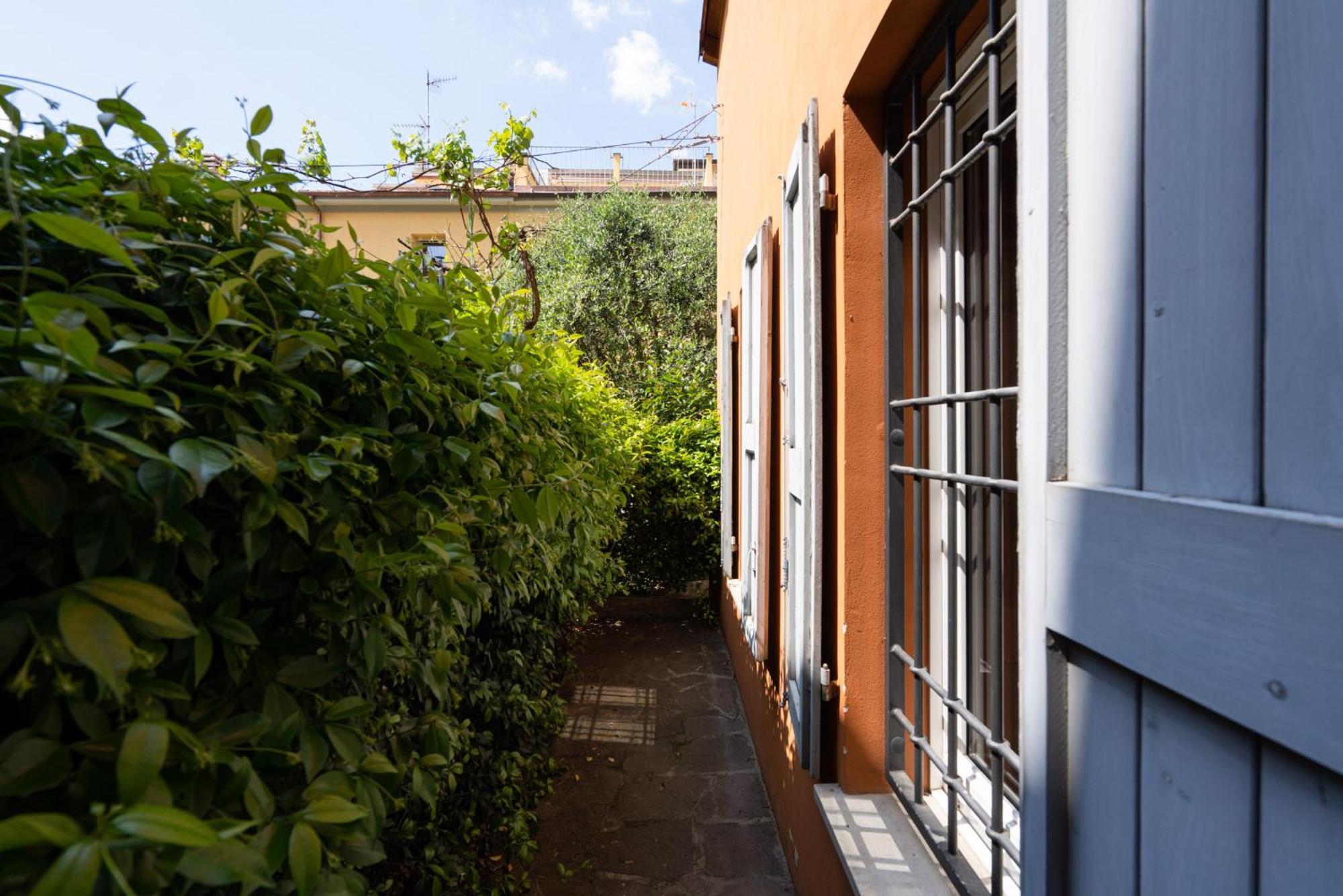 Апартаменты Authentic Bologna Relax: 10 Minutes From The Heart Of Town Экстерьер фото